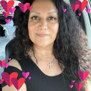 Meet your Posher, Muñoz